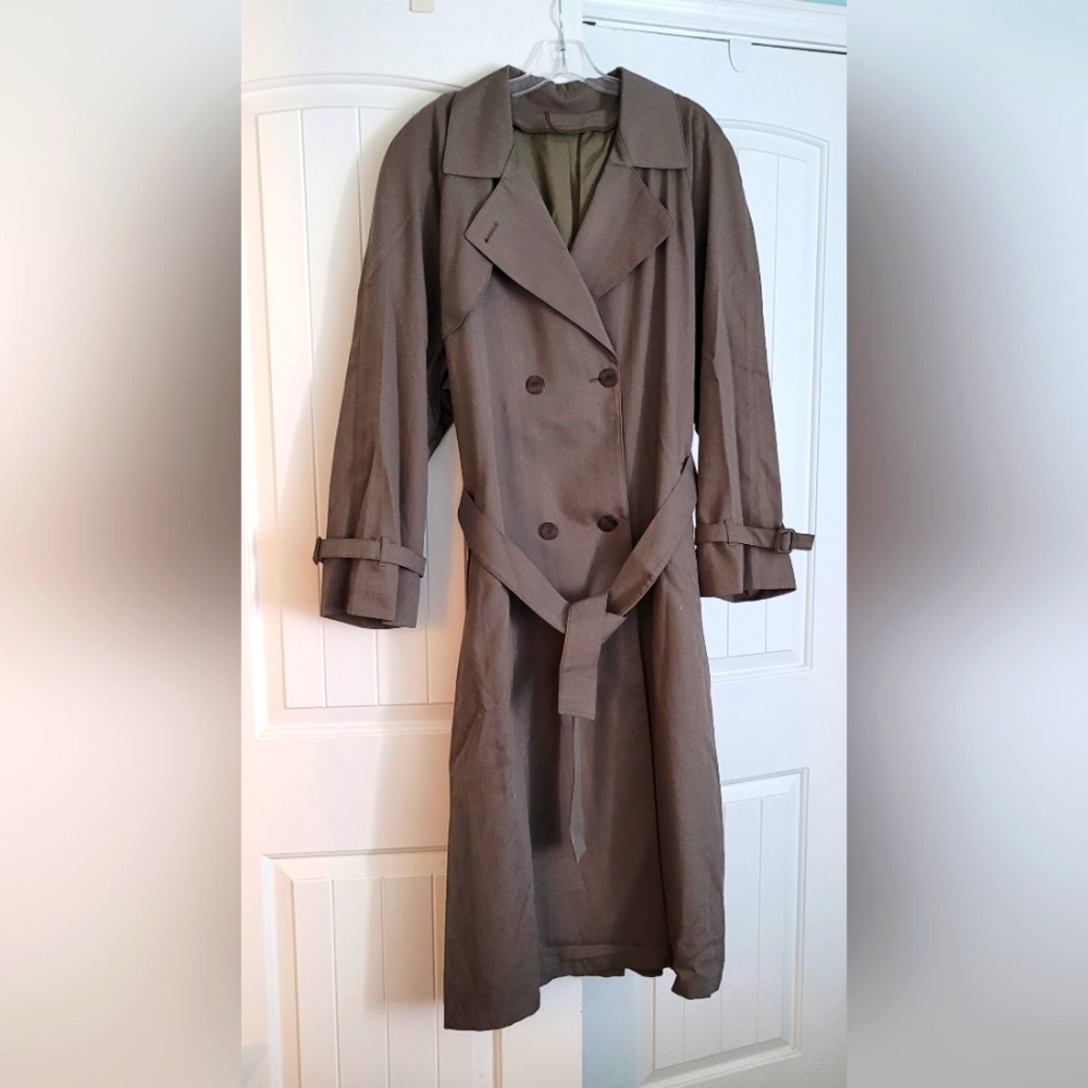 Vintage London Fog Trench Coat Size 18